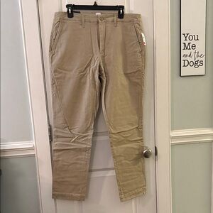 GAP Men's Khaki Chinos